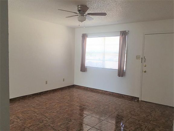 3rd image of 1007 Montana Ave APT A