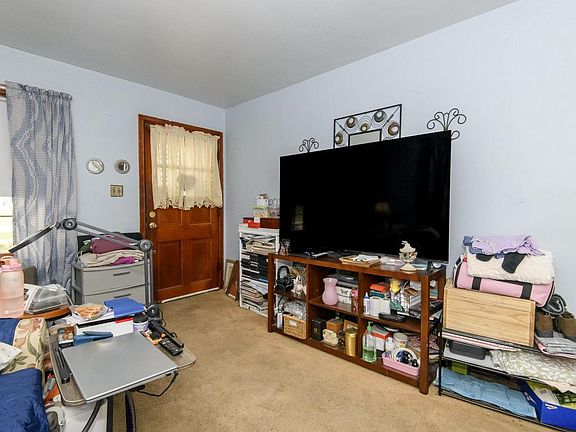 4th image of 7139 W Beloit ROAD
