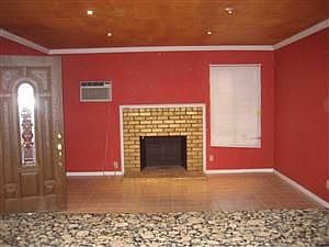 3rd image of 25176 Juanita Ave
