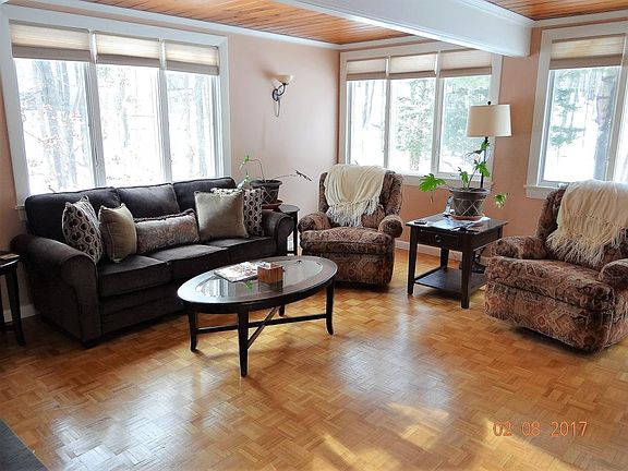 Living room - First Floor