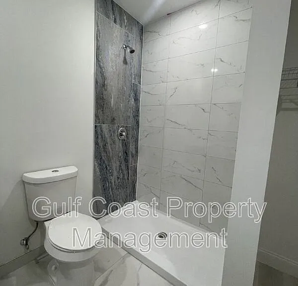 662 Windermere Dr — Photo 19