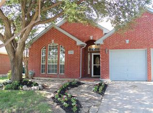 7929 Crystal Creek Cir, Fort Worth, TX 76137