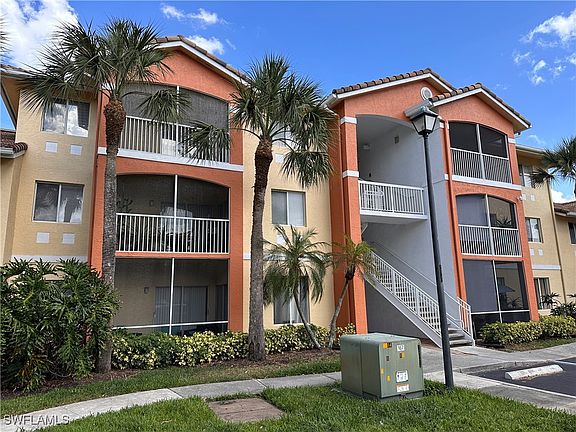 2nd image of 6481 Aragon Way APT 103