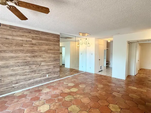 8281 Kingsbrook Rd APT 256, Houston, TX 77024