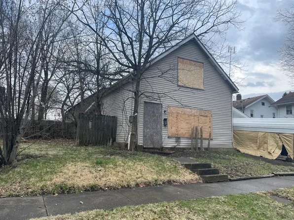 501 E Mulberry St, Bloomington, IL 61701