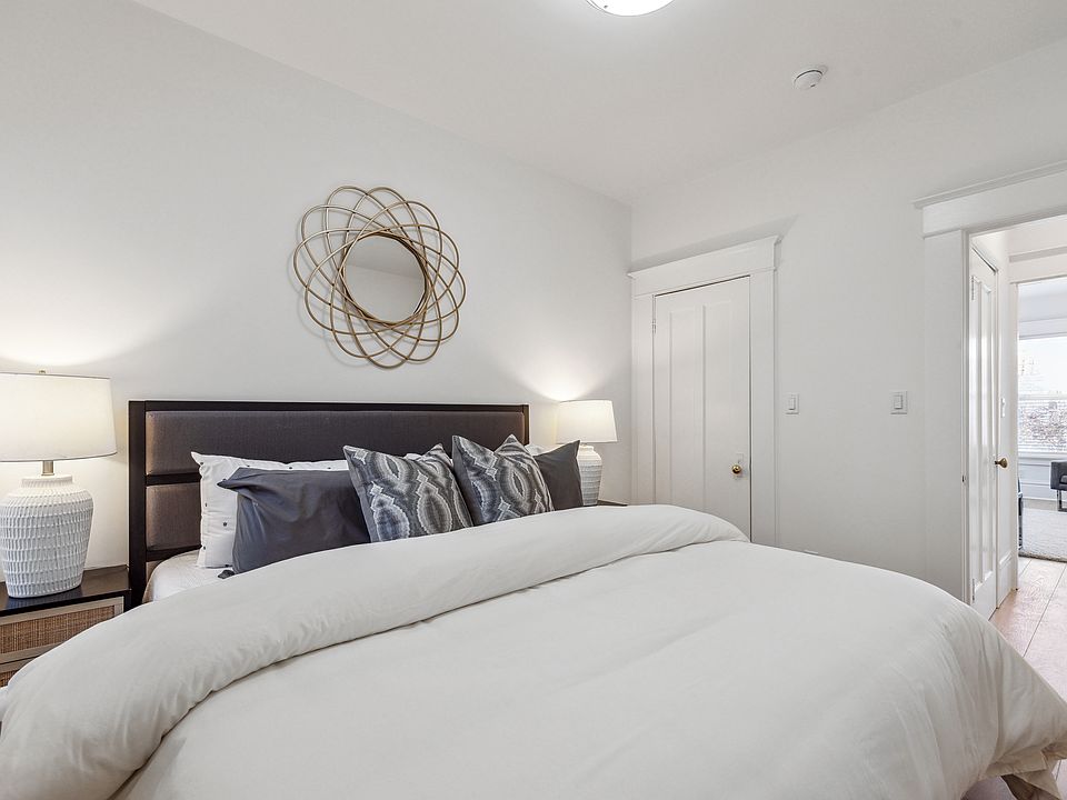 Bedroom (furnished)