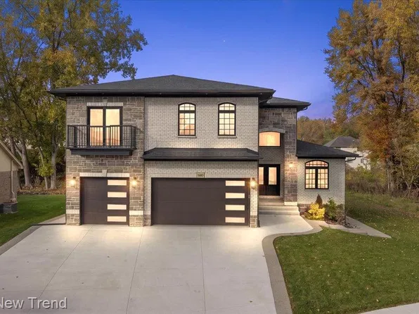 1683 Delta Dr, Troy, MI 48085