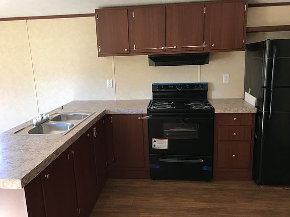 4th image of 202 N Kellie Ave