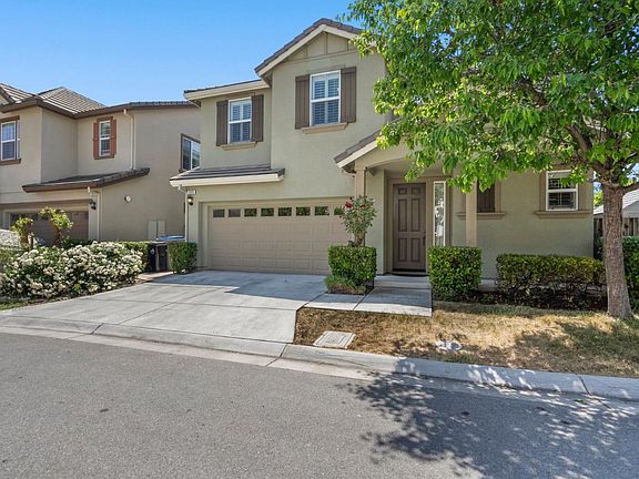3rd image of 2033 Pleasant Lake Ct