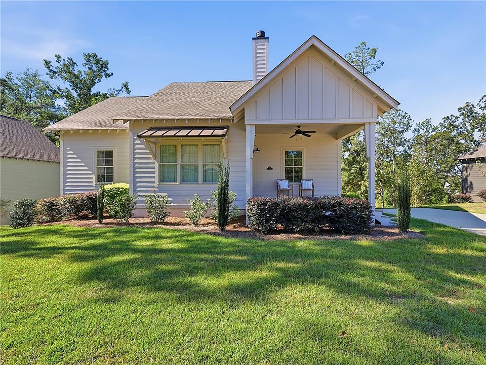 1st image of 123 Village Trl