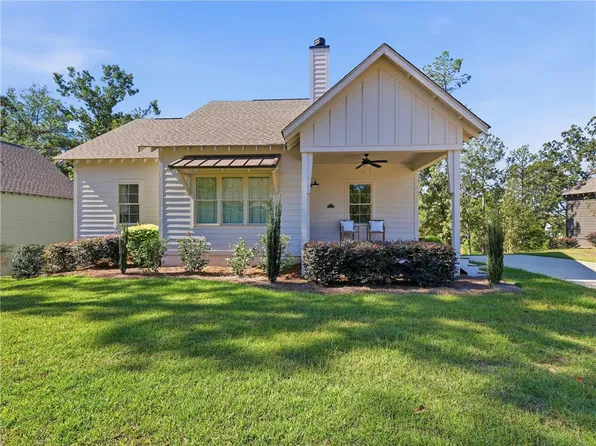 123 Village Trl, Dadeville, AL 36853