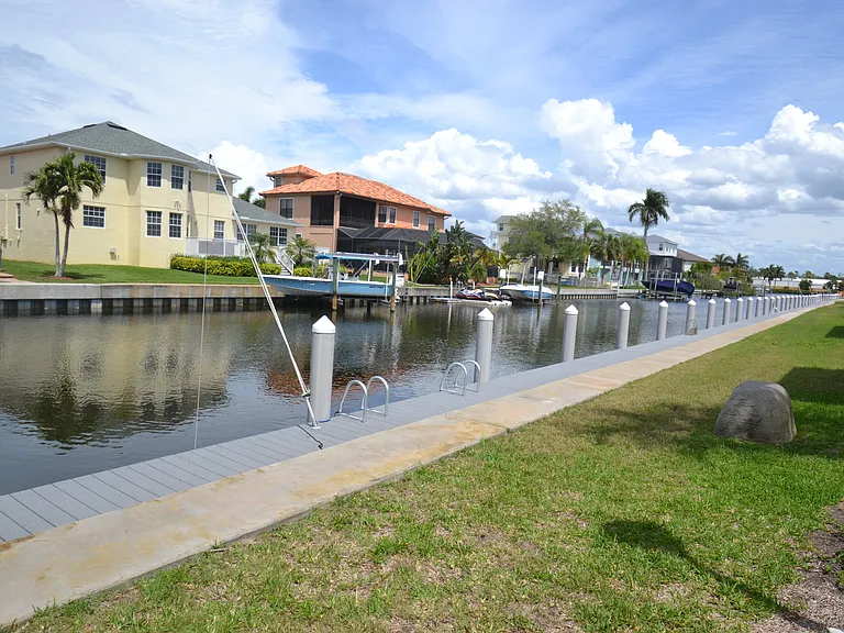 329 Moorings Cove Dr — Photo 47