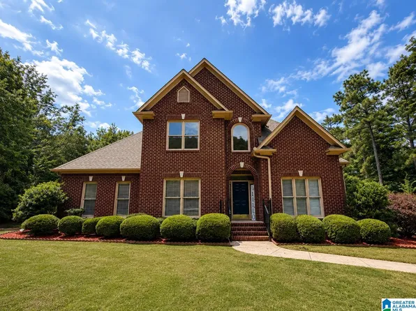 404 Greystone Glen Cir, Birmingham, AL 35242