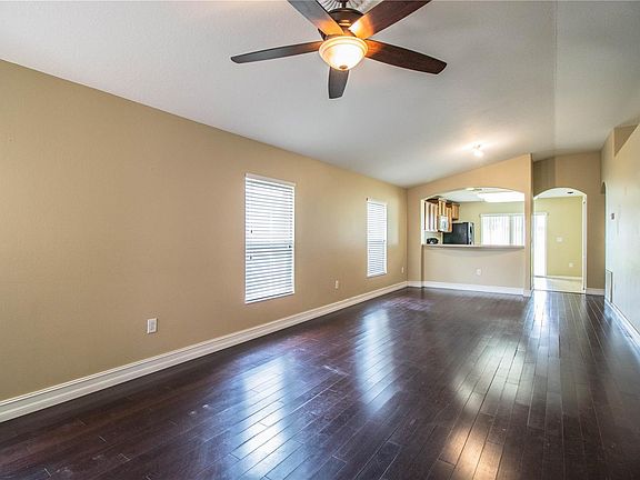 7281 Cedarcrest-3_07172025