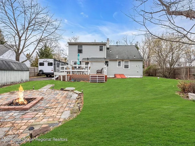 248 Sunset Ln — Photo 33