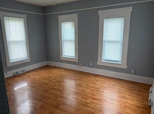 516 & 518 Stow Ave, Cuyahoga Falls, OH 44221