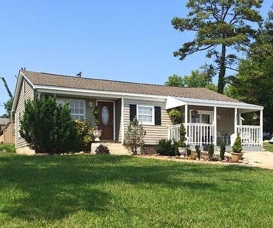 1st image of 2631 Cecil Ave