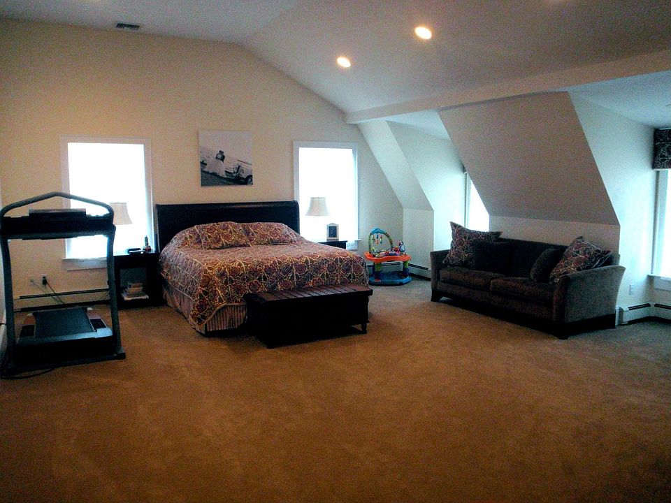 Monster Master Bedroom Suite