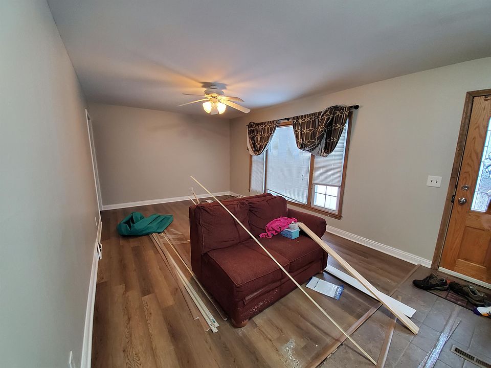 2nd image of 8911 Stanlen Rd #1