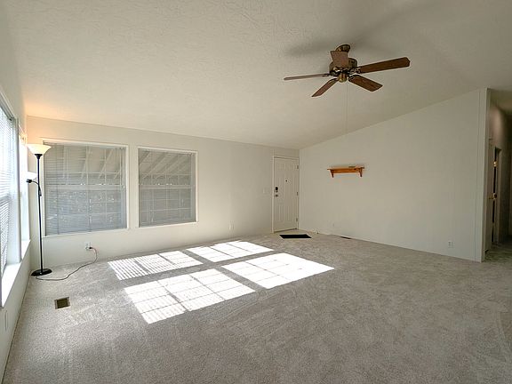 5th image of 1284 N 19th St Unit 17