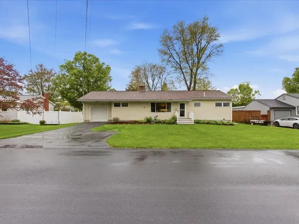 11 Wealthy Avenue, South Burlington, VT 05403
