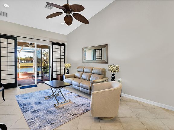 2nd image of 6515 Oxford Circle #103