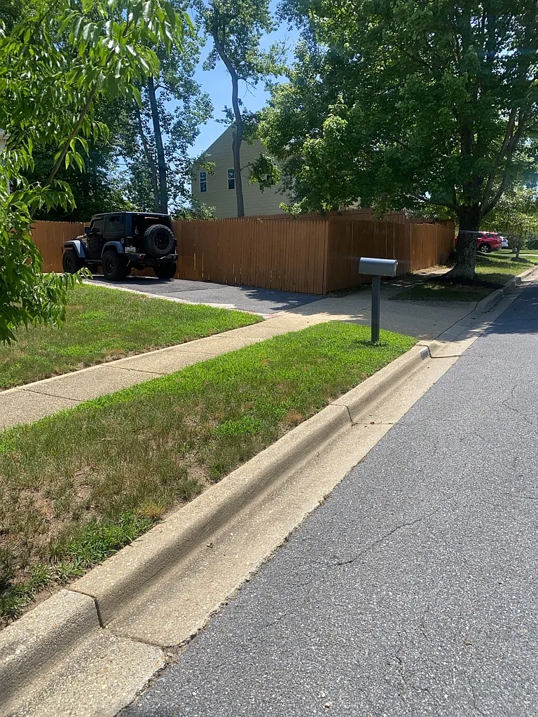 5 bed, 2056 sqft, $3,500 — Photo 3