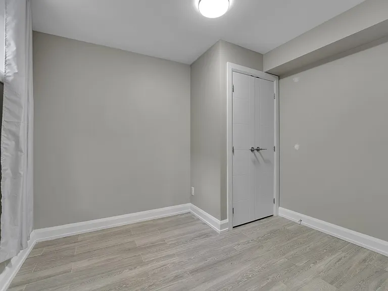 59 Russell Ave #4 — Photo 16