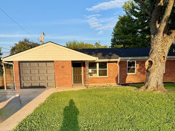 8 Jasper Ct, Hamilton, OH 45011