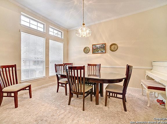 3rd image of 103 Antler Cir