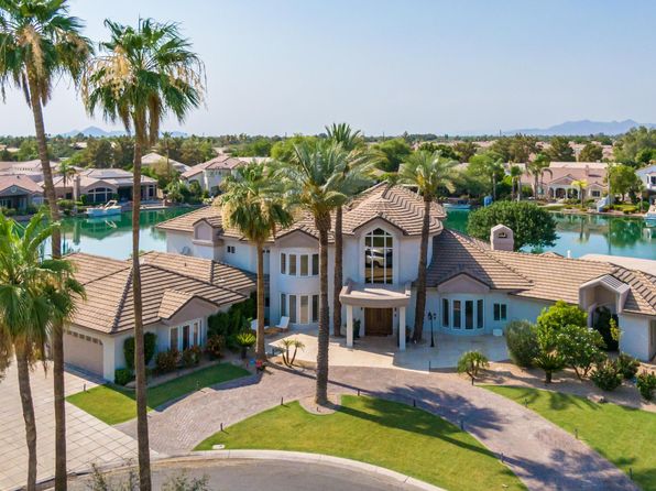 1502 E Treasure Cove Dr