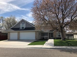 165 SW 19th St, Ontario, OR 97914
