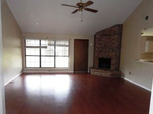 2228 Snowbird Dr, Harvey, LA 70058