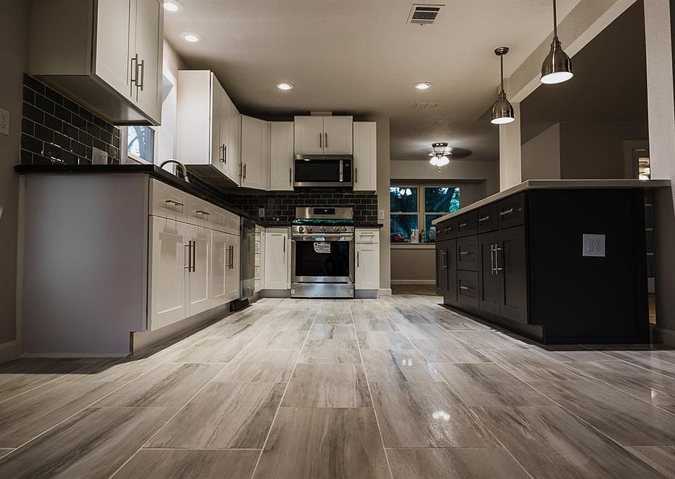 1st image of 5307 Whittier Oaks Dr