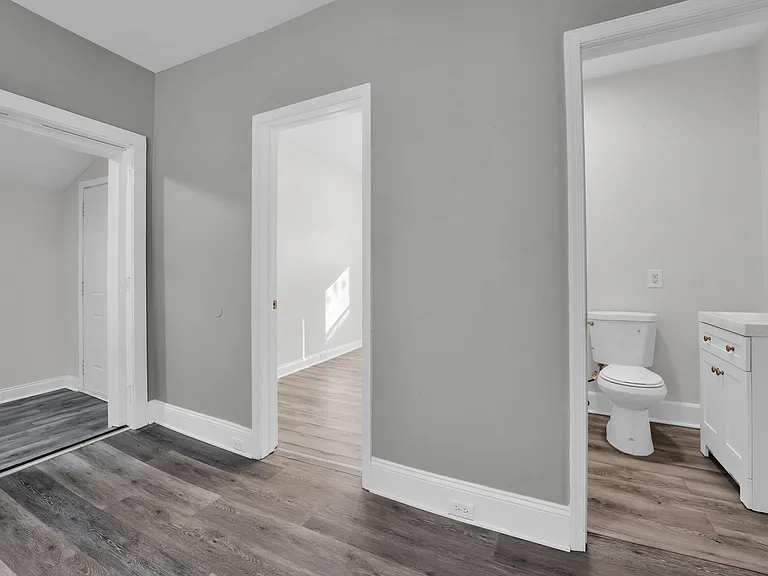 1819 Harwood St — Photo 17