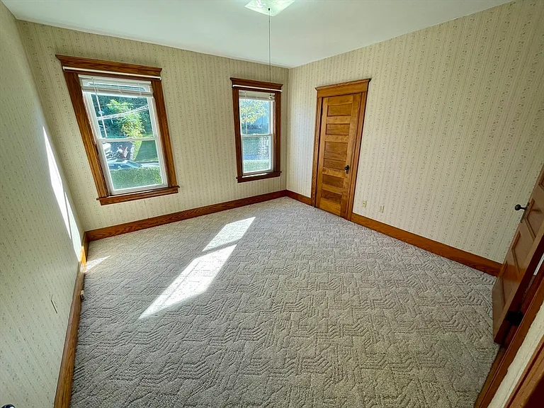 21 Watson Ave #2 — Photo 7