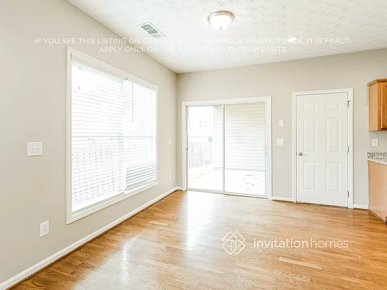 200 Quince Rd — Photo 6