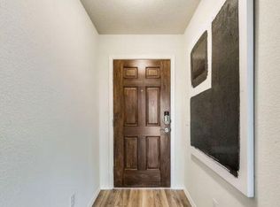 4034 Oak Glenn Dr, Duluth, GA 30096