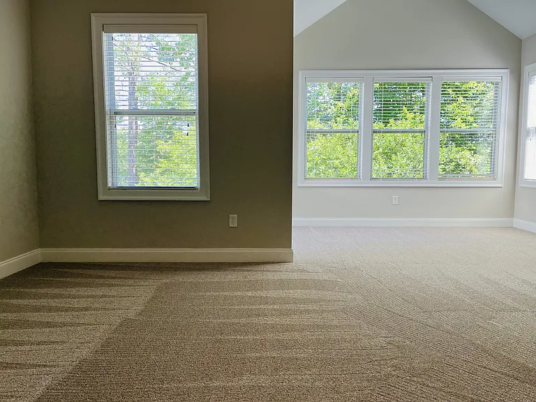 350 Braeden Way — Photo 8