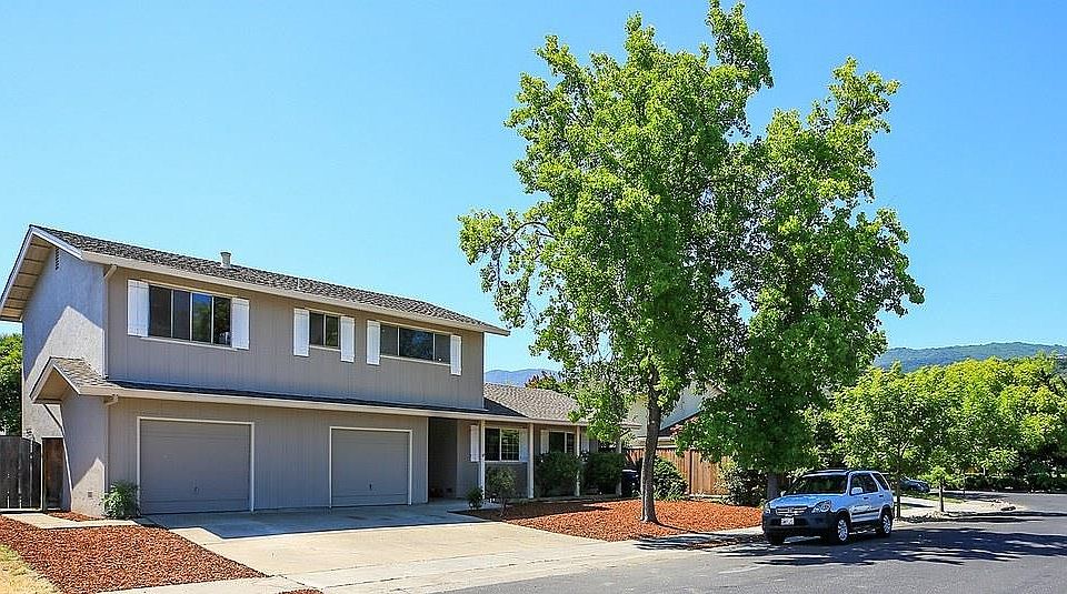 1st image of 132A Belwood Ln #A