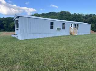 12 Young Rd, Buffalo Valley, TN 38548