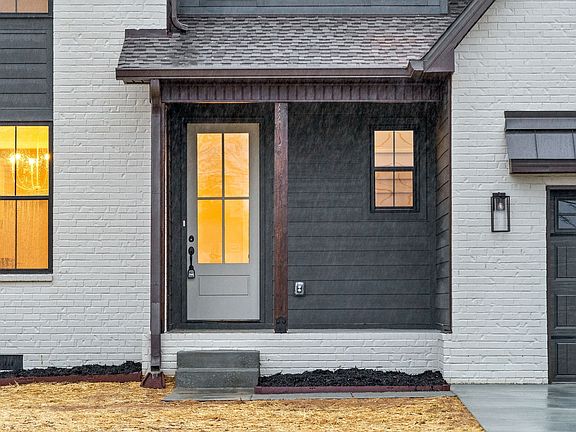 4th image of 1601 Legacy Ct Lot 85