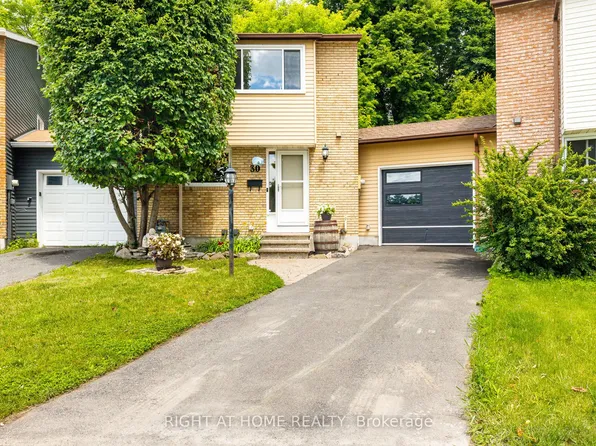 30 Berkshire Way, Ottawa, ON K2J 2B2