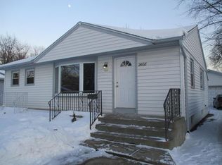 2608 Rohlwing Rd, Rolling Meadows, IL 60008