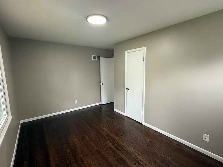 5546 N Woodland Ave — Photo 21