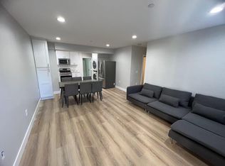 1171 W 37th Pl #8, Los Angeles, CA 90007