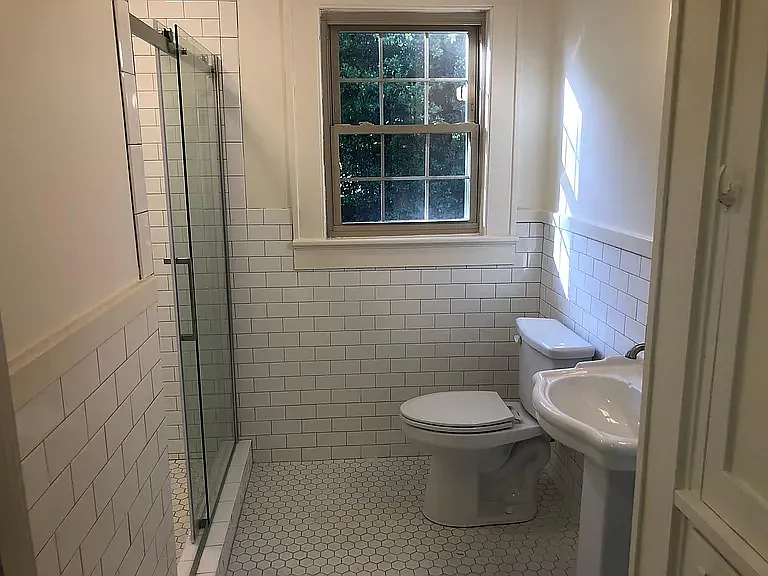 109 E Martintown Rd #B — Photo 7