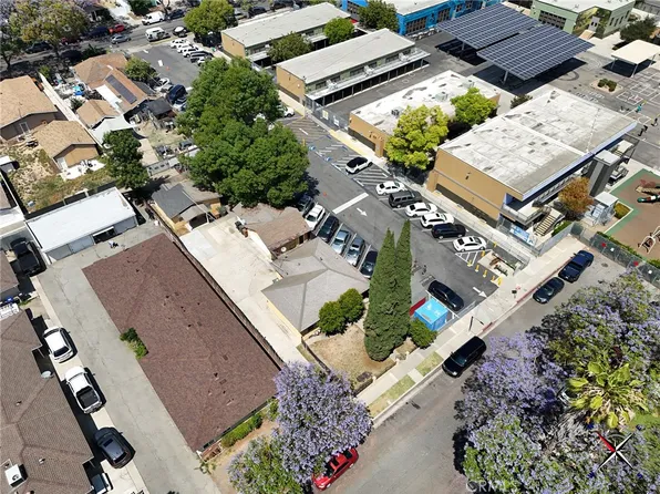 215 E Ash Ave, Fullerton, CA 92832