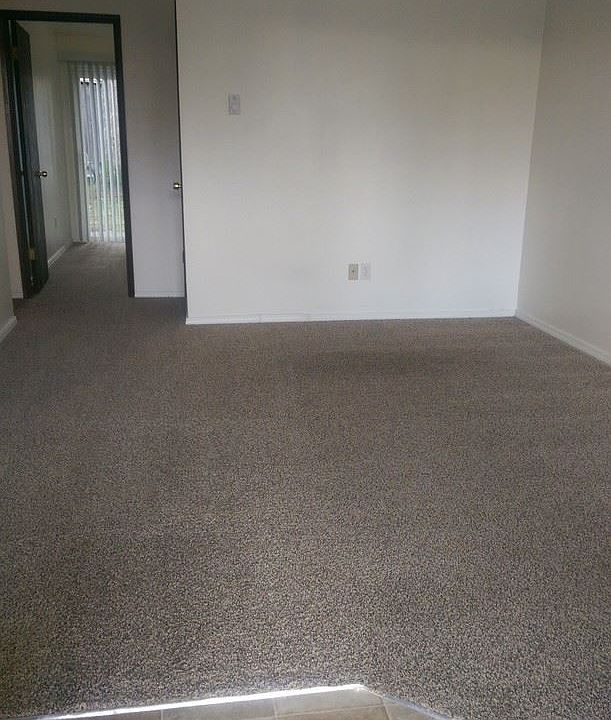 2nd image of 12321 107th Avenue Ct E #B1