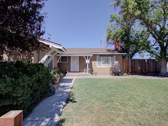 3rd image of 675 Skylark Ave
